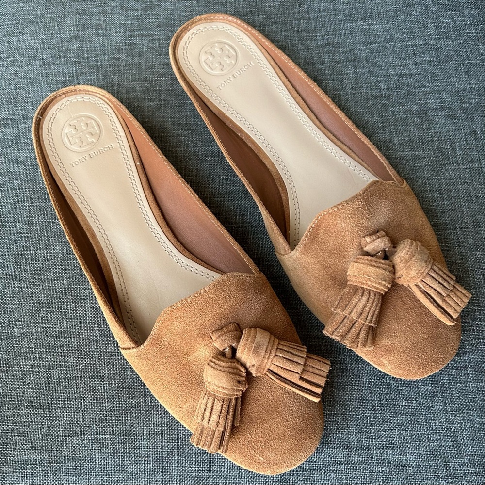 Tory Burch Royal Tan Salinas Tassle Natural Suede Slide